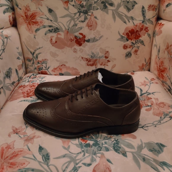 Redfoot Neville Wingtip Oxford Shoes (Brown) size 10 - Picture 2 of 11